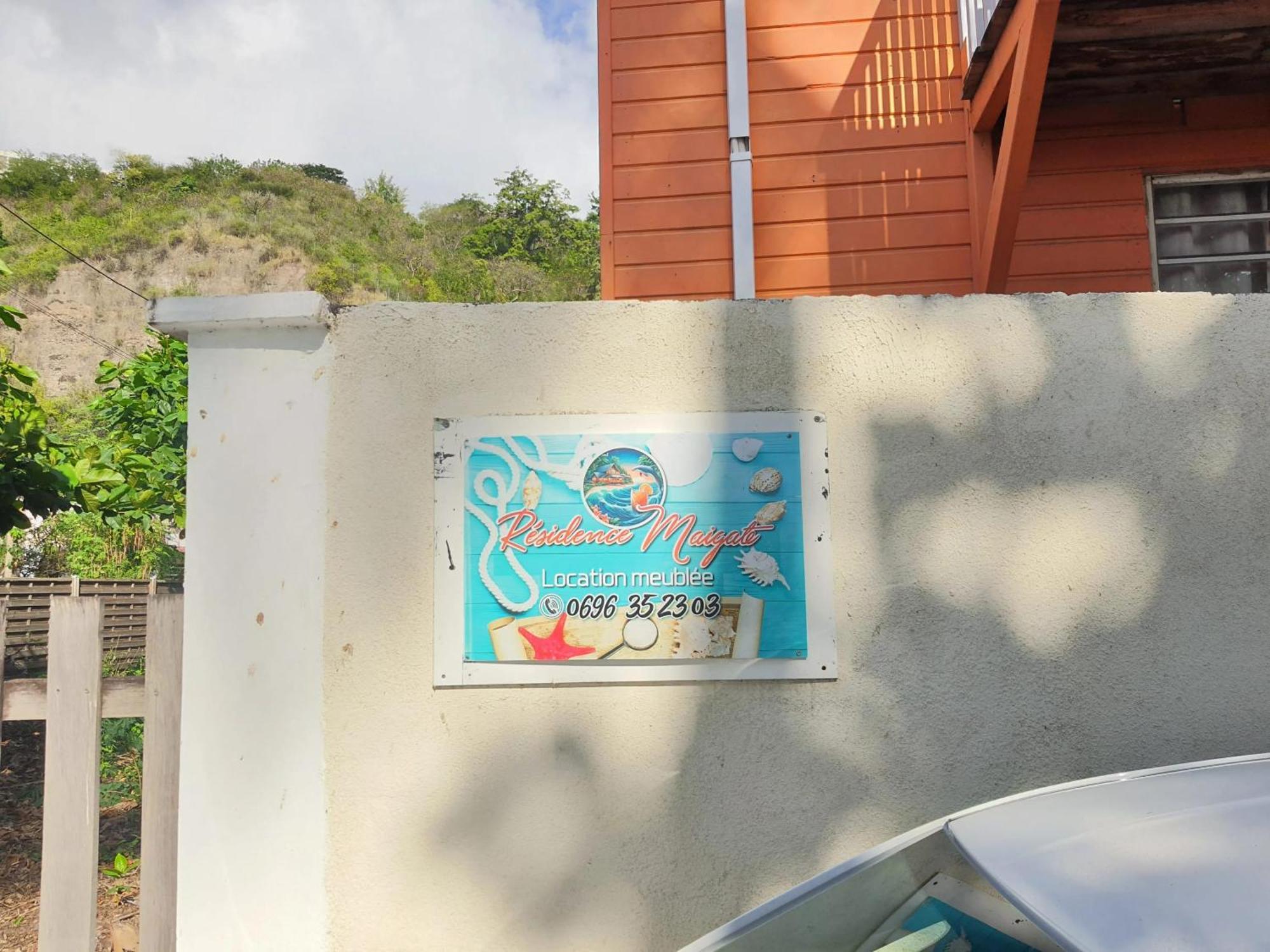 Appartement Cosy Au Carbet Avec Balcon Et Vue Sur Mer 70 M² Le Carbet Bagian luar foto